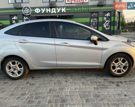 Сірий Форд Фієста, об'ємом двигуна 1.6 л та пробігом 315 тис. км за 6200 $, фото 1 на Automoto.ua