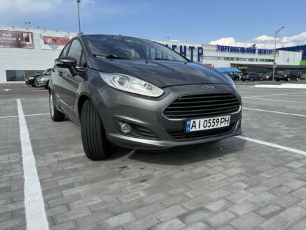 Форд Фиеста 2015 в Борисполе на Automoto.ua Серый Форд Фиеста, объемом двигателя 1.6 л и пробегом 169 тыс. км за 7499 $, фото 1 на Automoto.ua