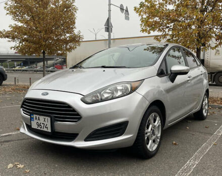 Серый Форд Фиеста, объемом двигателя 1.6 л и пробегом 151 тыс. км за 6700 $, фото 1 на Automoto.ua