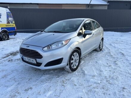 Серый Форд Фиеста, объемом двигателя 1.6 л и пробегом 132 тыс. км за 6700 $, фото 1 на Automoto.ua