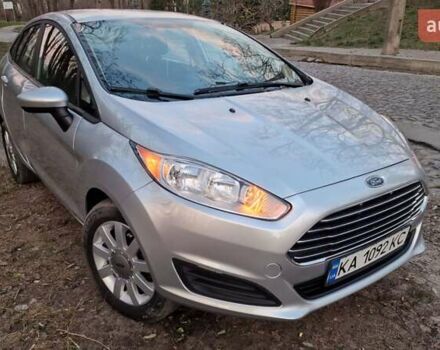 Серый Форд Фиеста, объемом двигателя 1.6 л и пробегом 137 тыс. км за 5999 $, фото 1 на Automoto.ua