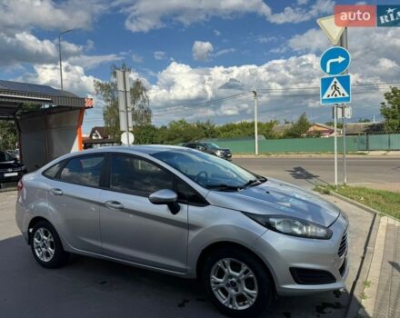 Серый Форд Фиеста, объемом двигателя 1.6 л и пробегом 157 тыс. км за 6500 $, фото 1 на Automoto.ua