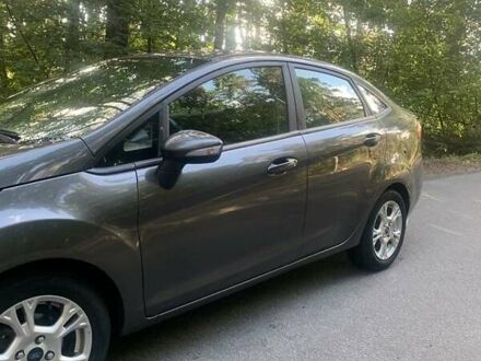 Серый Форд Фиеста, объемом двигателя 1.6 л и пробегом 100 тыс. км за 7000 $, фото 1 на Automoto.ua