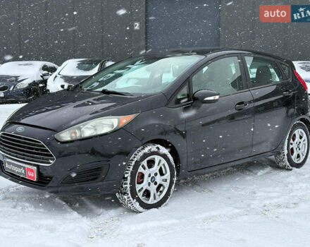 Серый Форд Фиеста, объемом двигателя 1.6 л и пробегом 157 тыс. км за 7490 $, фото 1 на Automoto.ua