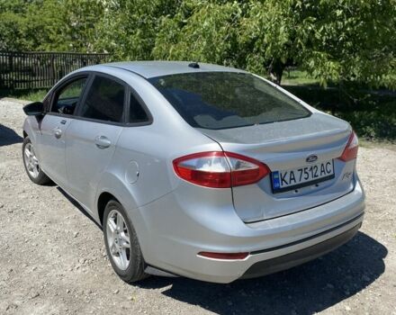 Сірий Форд Фієста, об'ємом двигуна 1.6 л та пробігом 175 тис. км за 5500 $, фото 1 на Automoto.ua