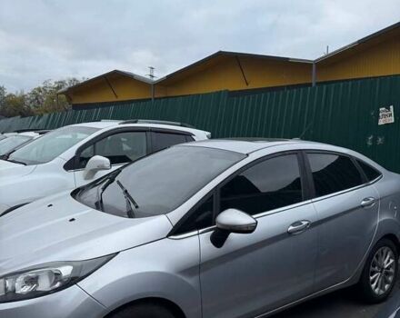 Сірий Форд Фієста, об'ємом двигуна 1.6 л та пробігом 78 тис. км за 7650 $, фото 1 на Automoto.ua