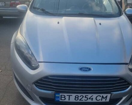 Серый Форд Фиеста, объемом двигателя 1.6 л и пробегом 110 тыс. км за 7800 $, фото 1 на Automoto.ua
