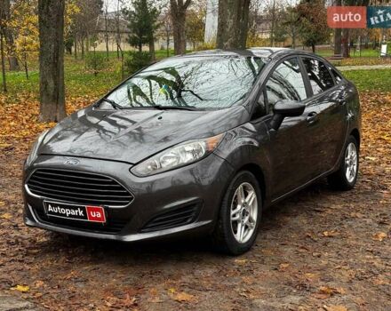 Серый Форд Фиеста, объемом двигателя 1.6 л и пробегом 148 тыс. км за 7940 $, фото 1 на Automoto.ua