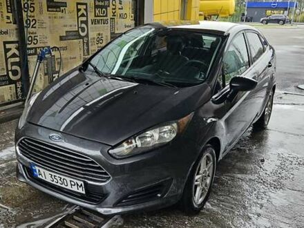 Форд Фиеста 2017 в Киеве на Automoto.ua Серый Форд Фиеста, объемом двигателя 1.6 л и пробегом 147 тыс. км за 7700 $, фото 1 на Automoto.ua
