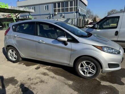 Серый Форд Фиеста, объемом двигателя 1.6 л и пробегом 160 тыс. км за 8000 $, фото 1 на Automoto.ua