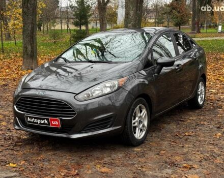 Серый Форд Фиеста, объемом двигателя 1.6 л и пробегом 148 тыс. км за 7940 $, фото 1 на Automoto.ua
