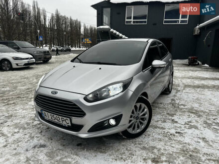 Серый Форд Фиеста, объемом двигателя 1.6 л и пробегом 73 тыс. км за 7999 $, фото 1 на Automoto.ua