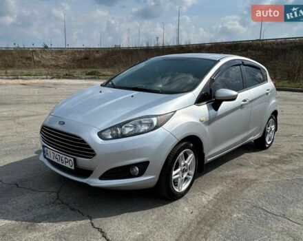 Серый Форд Фиеста, объемом двигателя 1.6 л и пробегом 134 тыс. км за 9200 $, фото 1 на Automoto.ua