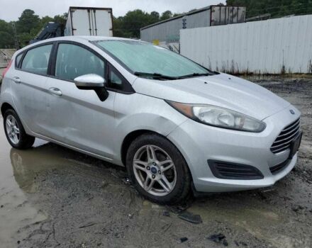 Серый Форд Фиеста, объемом двигателя 1.6 л и пробегом 64 тыс. км за 6600 $, фото 1 на Automoto.ua