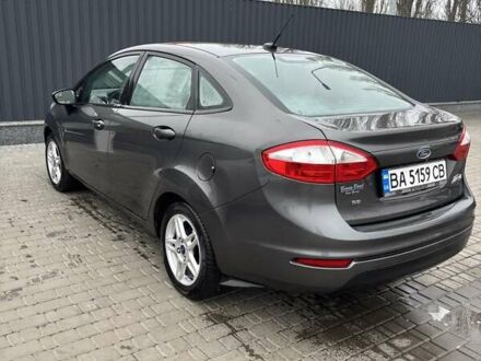 Серый Форд Фиеста, объемом двигателя 1.6 л и пробегом 81 тыс. км за 7700 $, фото 1 на Automoto.ua