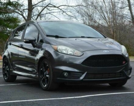 Серый Форд Фиеста, объемом двигателя 1.6 л и пробегом 50 тыс. км за 2000 $, фото 1 на Automoto.ua