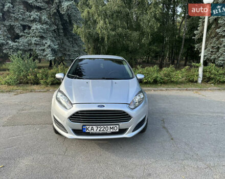 Серый Форд Фиеста, объемом двигателя 1.6 л и пробегом 96 тыс. км за 8500 $, фото 1 на Automoto.ua