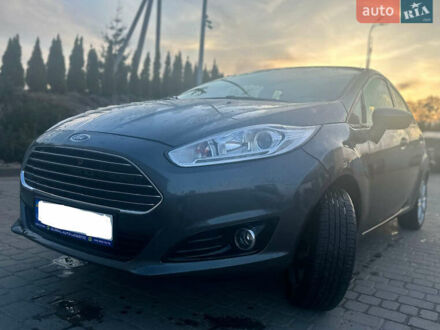 Сірий Форд Фієста, об'ємом двигуна 1.6 л та пробігом 130 тис. км за 9700 $, фото 1 на Automoto.ua