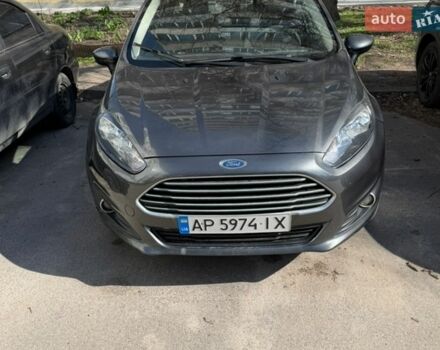 Серый Форд Фиеста, объемом двигателя 1.6 л и пробегом 49 тыс. км за 8800 $, фото 1 на Automoto.ua