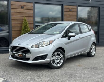 Серый Форд Фиеста, объемом двигателя 1.6 л и пробегом 77 тыс. км за 9999 $, фото 1 на Automoto.ua