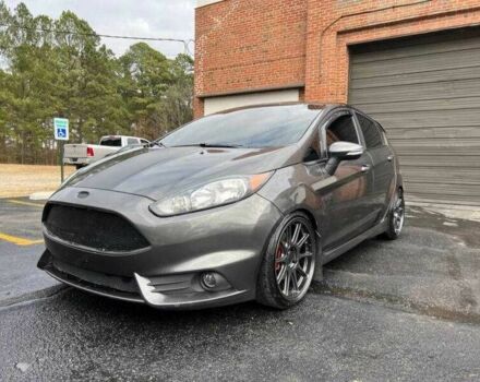 Серый Форд Фиеста, объемом двигателя 1.6 л и пробегом 34 тыс. км за 2000 $, фото 1 на Automoto.ua