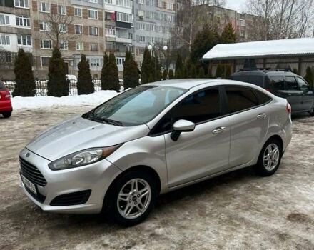 Серый Форд Фиеста, объемом двигателя 1.6 л и пробегом 50 тыс. км за 9200 $, фото 1 на Automoto.ua