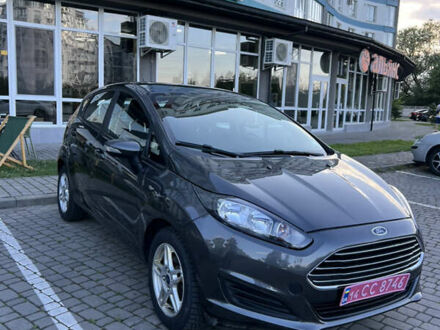 Сірий Форд Фієста, об'ємом двигуна 1.6 л та пробігом 157 тис. км за 8900 $, фото 1 на Automoto.ua