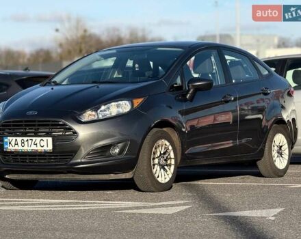 Серый Форд Фиеста, объемом двигателя 1.6 л и пробегом 95 тыс. км за 7800 $, фото 1 на Automoto.ua