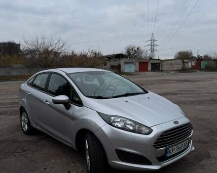 Серый Форд Фиеста, объемом двигателя 1.6 л и пробегом 99 тыс. км за 9500 $, фото 1 на Automoto.ua
