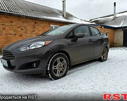 Серый Форд Фиеста, объемом двигателя 1.6 л и пробегом 132 тыс. км за 9500 $, фото 1 на Automoto.ua