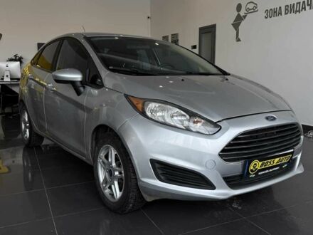 Сірий Форд Фієста, об'ємом двигуна 1.6 л та пробігом 143 тис. км за 9000 $, фото 1 на Automoto.ua
