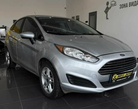 Серый Форд Фиеста, объемом двигателя 1.6 л и пробегом 143 тыс. км за 9000 $, фото 1 на Automoto.ua