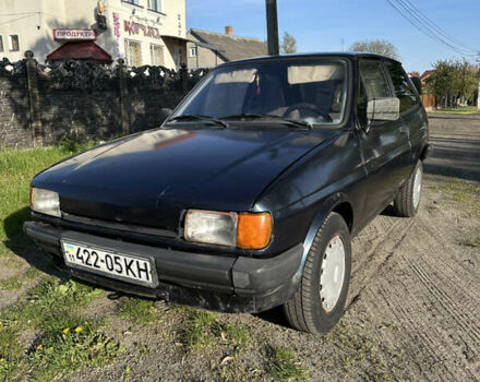 Синій Форд Фієста, об'ємом двигуна 1.1 л та пробігом 830 тис. км за 260 $, фото 1 на Automoto.ua