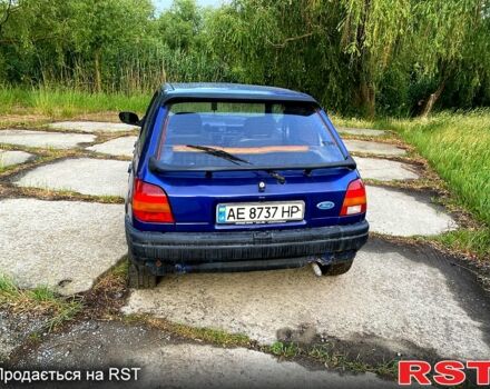 Синий Форд Фиеста, объемом двигателя 1.1 л и пробегом 200 тыс. км за 1200 $, фото 4 на Automoto.ua