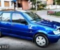 Синий Форд Фиеста, объемом двигателя 1.1 л и пробегом 290 тыс. км за 1350 $, фото 4 на Automoto.ua