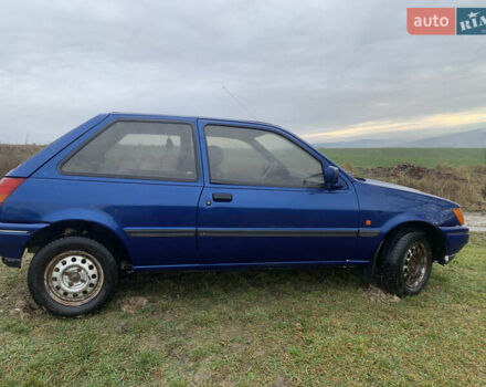 Синий Форд Фиеста, объемом двигателя 1.3 л и пробегом 200 тыс. км за 1000 $, фото 8 на Automoto.ua