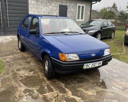 Синій Форд Фієста, об'ємом двигуна 1.1 л та пробігом 250 тис. км за 1600 $, фото 7 на Automoto.ua