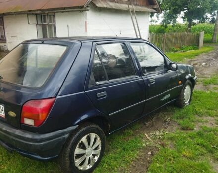 Синий Форд Фиеста, объемом двигателя 0 л и пробегом 100 тыс. км за 773 $, фото 3 на Automoto.ua
