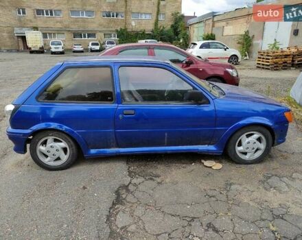 Синій Форд Фієста, об'ємом двигуна 1.6 л та пробігом 200 тис. км за 1500 $, фото 4 на Automoto.ua