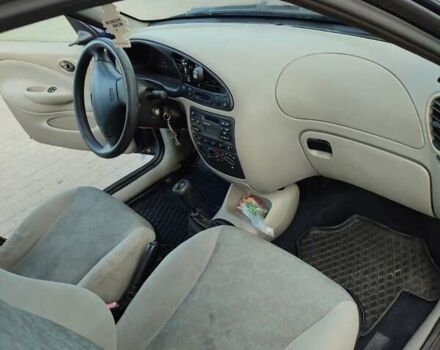 Синий Форд Фиеста, объемом двигателя 1.3 л и пробегом 77 тыс. км за 2500 $, фото 3 на Automoto.ua