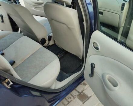 Синий Форд Фиеста, объемом двигателя 1.3 л и пробегом 77 тыс. км за 2500 $, фото 4 на Automoto.ua