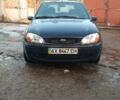Синий Форд Фиеста, объемом двигателя 1.3 л и пробегом 115 тыс. км за 3800 $, фото 1 на Automoto.ua