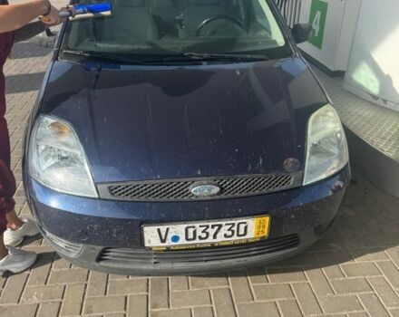Синій Форд Фієста, об'ємом двигуна 1.6 л та пробігом 196 тис. км за 3075 $, фото 1 на Automoto.ua