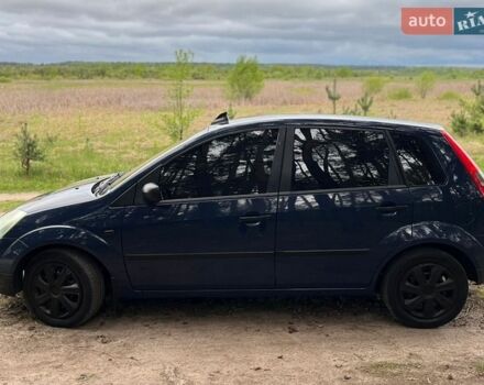 Синій Форд Фієста, об'ємом двигуна 1.3 л та пробігом 293 тис. км за 3150 $, фото 4 на Automoto.ua