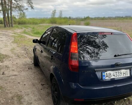 Синій Форд Фієста, об'ємом двигуна 1.3 л та пробігом 297 тис. км за 3100 $, фото 5 на Automoto.ua