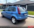 Синій Форд Фієста, об'ємом двигуна 1.4 л та пробігом 180 тис. км за 3550 $, фото 4 на Automoto.ua