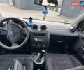 Синий Форд Фиеста, объемом двигателя 1.4 л и пробегом 213 тыс. км за 3000 $, фото 5 на Automoto.ua
