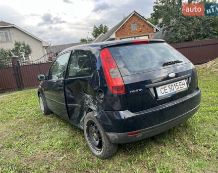 Синий Форд Фиеста, объемом двигателя 1.3 л и пробегом 276 тыс. км за 2000 $, фото 2 на Automoto.ua