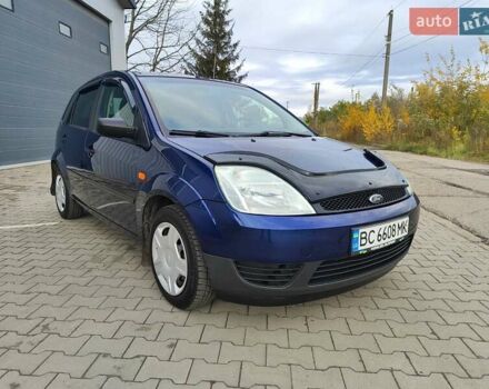 Синий Форд Фиеста, объемом двигателя 1.3 л и пробегом 130 тыс. км за 3700 $, фото 16 на Automoto.ua