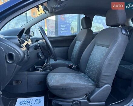 Форд Фиеста 2004 в Виннице на Automoto.ua Синий Форд Фиеста, объемом двигателя 1.2 л и пробегом 154 тыс. км за 3600 $, фото 9 на Automoto.ua